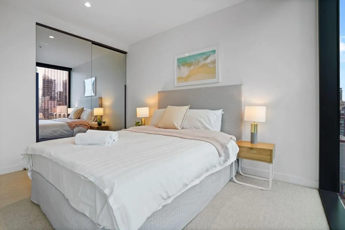 Image 1 of Premium CBD Location 19th floor Collins House Apt