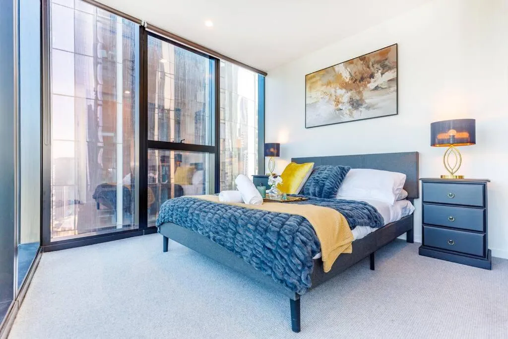 Image 4 of Prime CBD, 180 Sky High Panoramic View-Pool & Gym