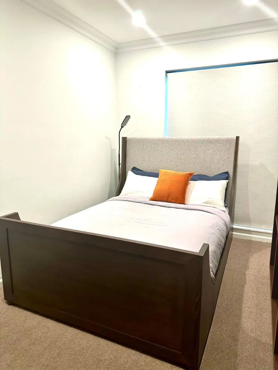 Image 4 of Private 1 Bed Accom with Bathroom in a 3 Bed Apartment – Melb CBD, Regency Towers – Free Parking, WiFi and Pool