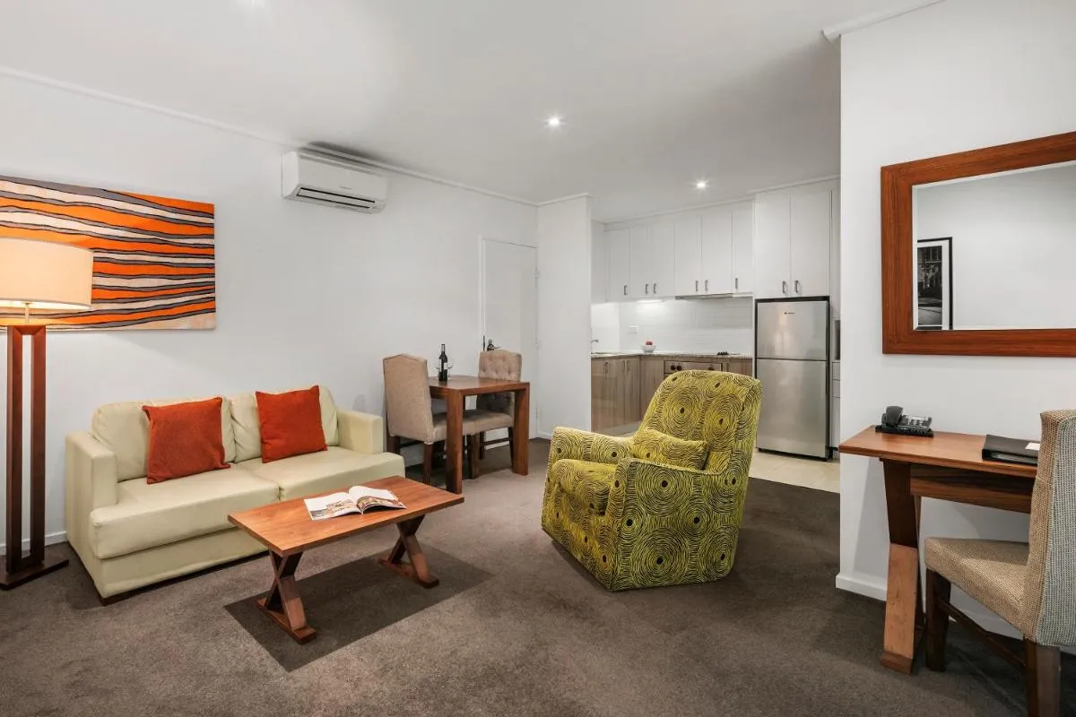 Image 3 of Quest Jolimont