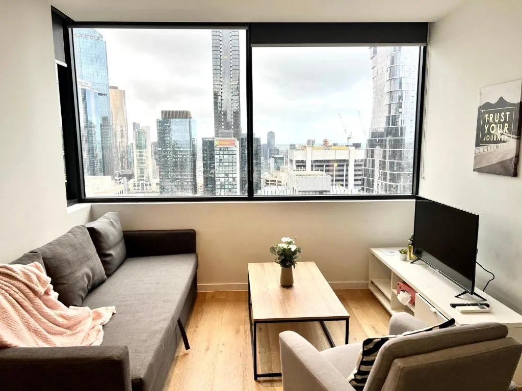 Image of Readyset Apartments at Manhattan