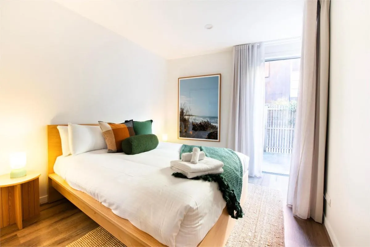 Image 1 of Richmond Retreat with Courtyard & Parking