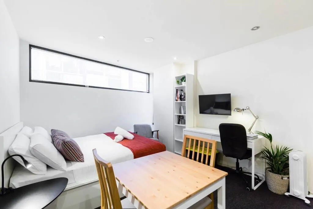 Image 4 of Simple on Swanston – A Central Student Accom Studio