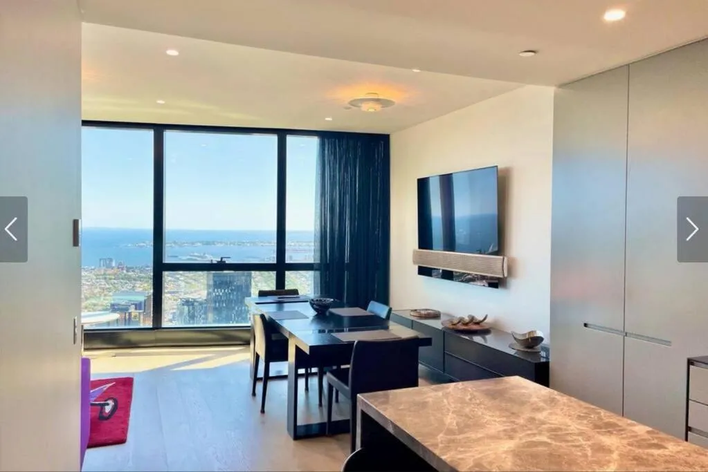 Image 2 of Sky High Luxury, Panoramic Views