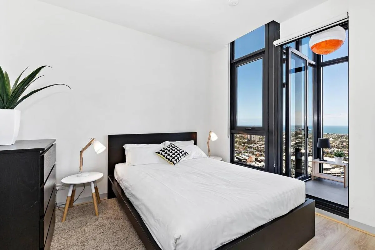 Image 1 of Sky High at Southbank – Sprawling Views and Free Parking