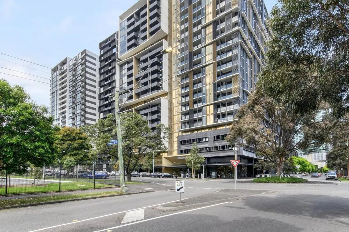 Image 5 of Skyhigh’s Edge – City View Serenity by St Kilda Rd