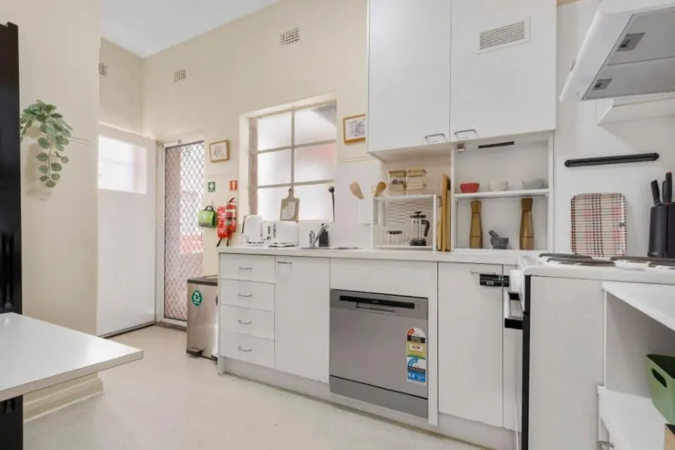 Image 5 of Sophisticated East Melbourne Retreat