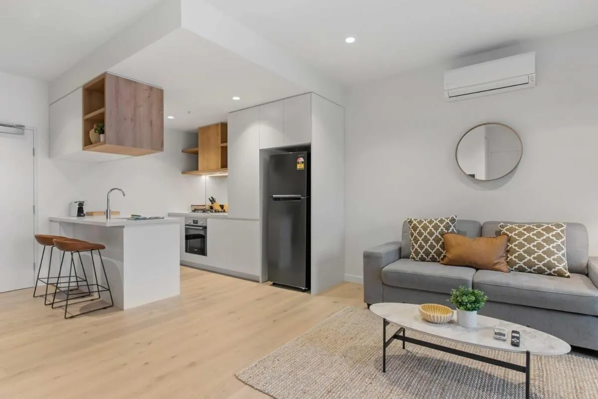 Image 6 of Southbank 1-Bed Resort with Study, Pool and Gym