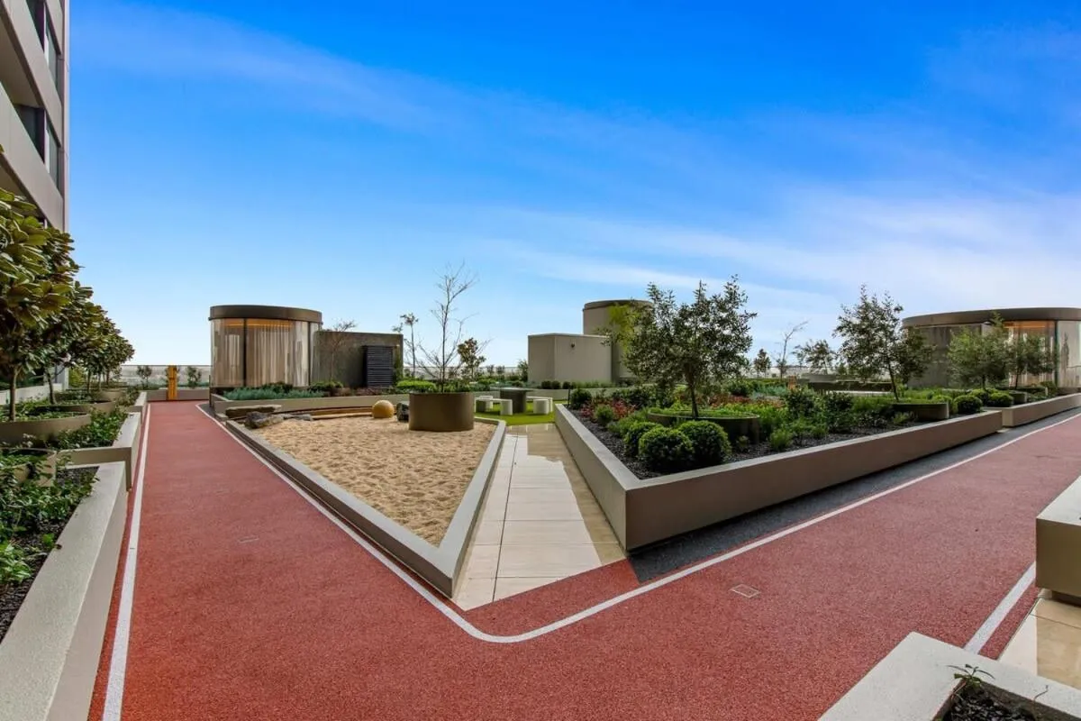 Image 5 of Southbank 1-Bed Resort with Study, Pool and Gym