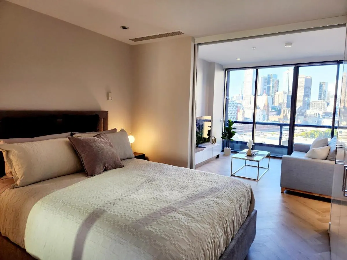 Image 1 of Southbank City-view Apartment