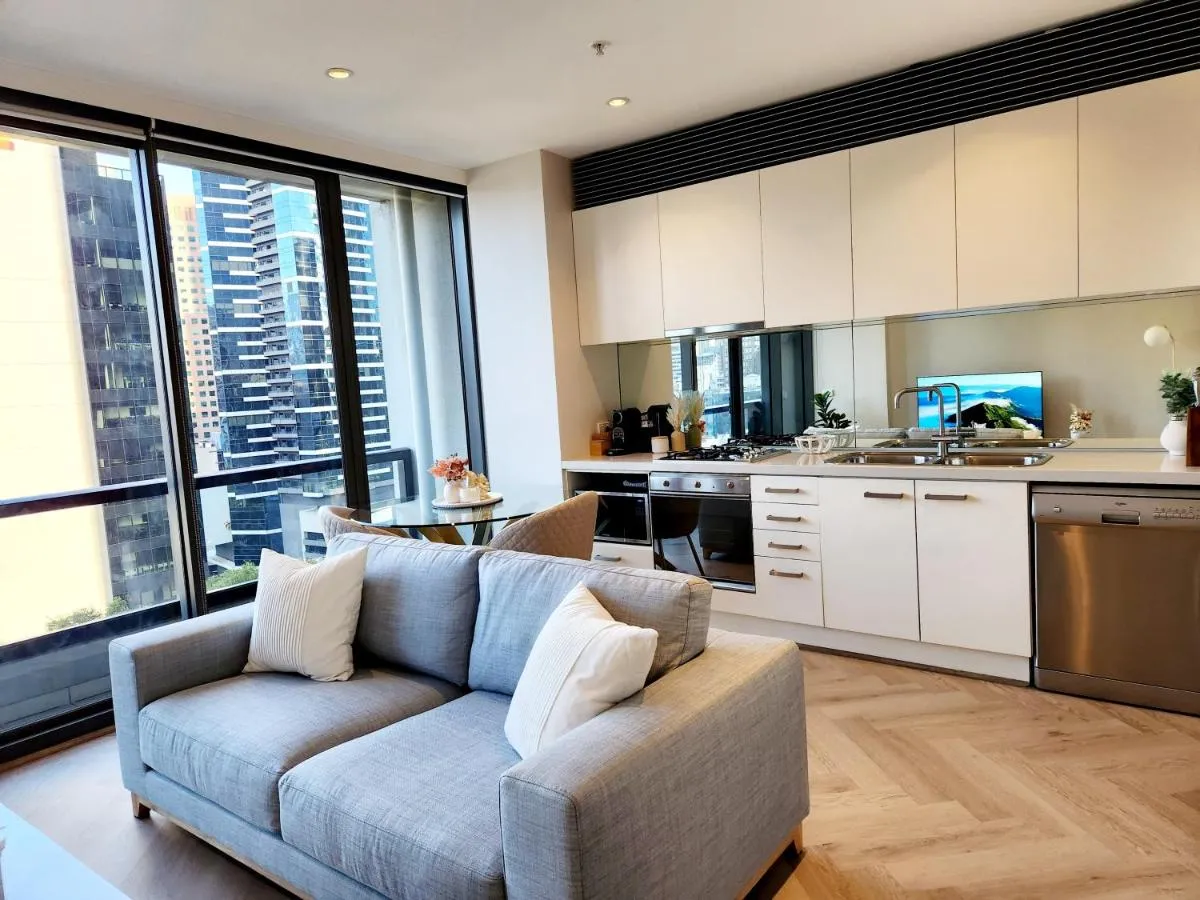 Image 4 of Southbank City-view Apartment