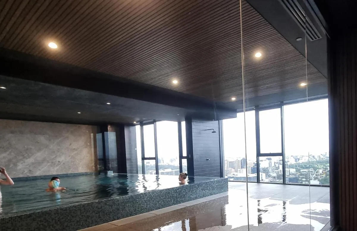 Image 3 of Southbank modern apartment