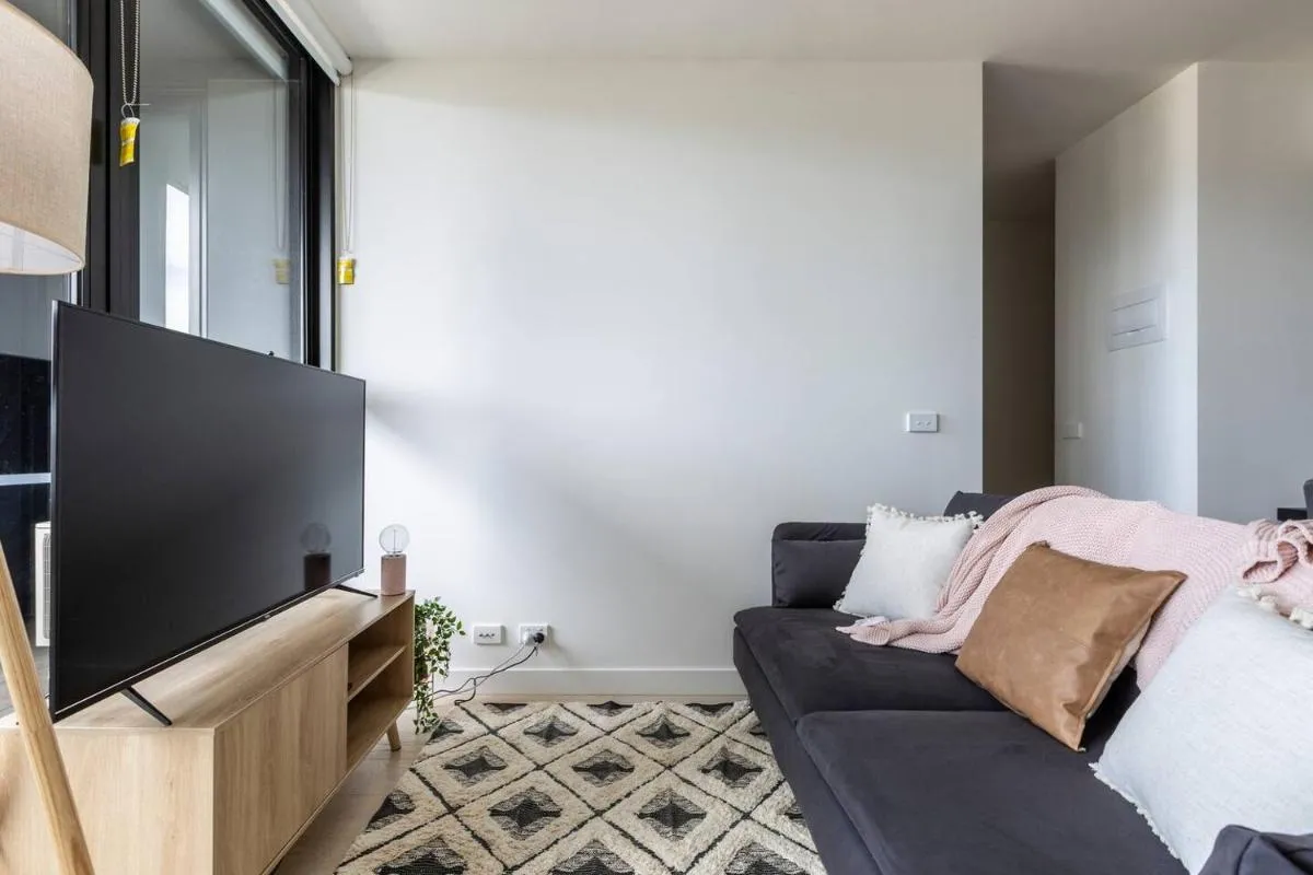 Image 4 of Southside Contemporary – Balcony Stay with City Views