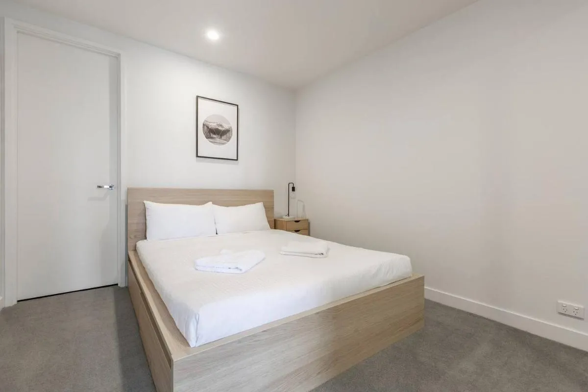 Image 6 of Southside Contemporary – Balcony Stay with City Views