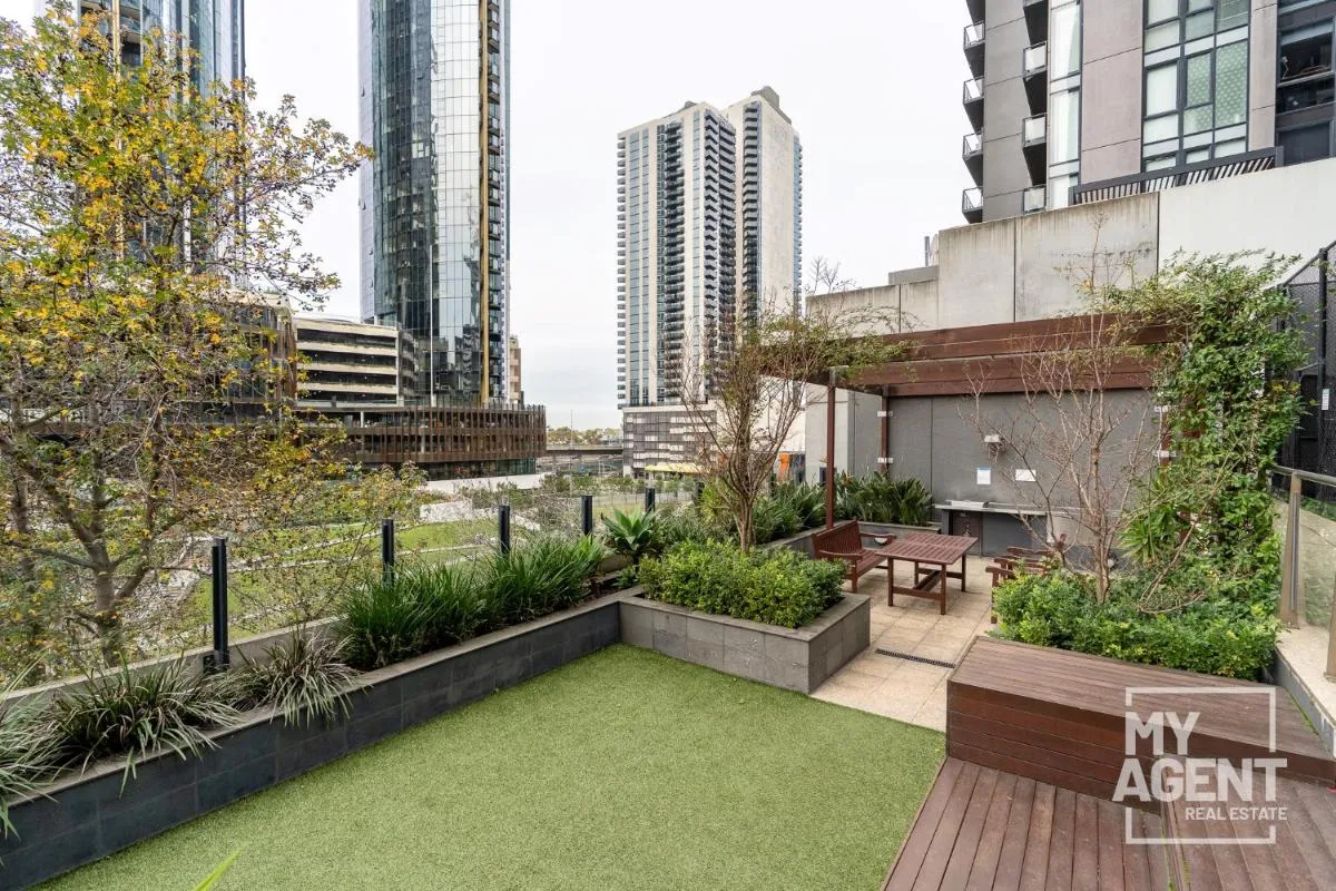 Image 5 of Spacious Apartment in Southbank – Sleeps 6
