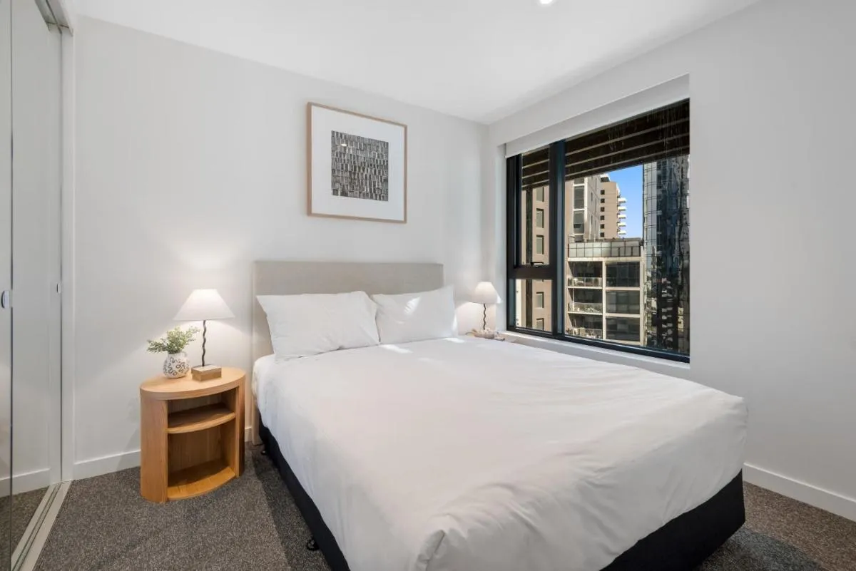 Image 1 of Spectacular 2-Bed with Amenities & Sky-High Views