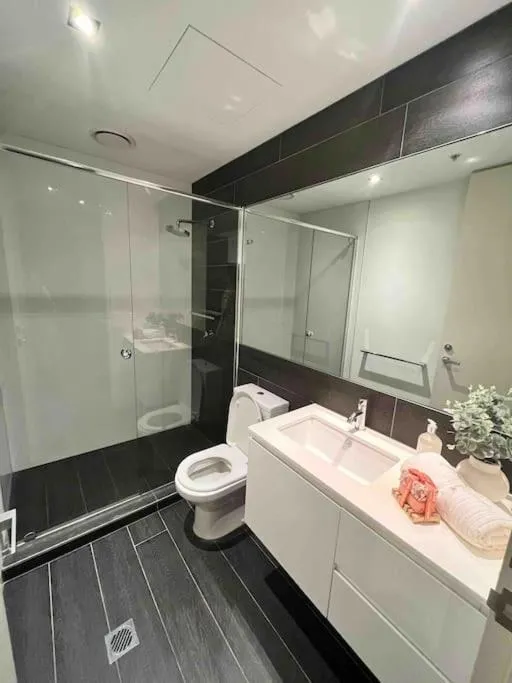 Image 3 of St. Kilda Beach Apartment