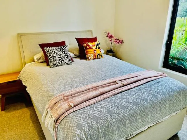 Image 6 of Stunning 2 bed Carlton terrace apartment & carpark