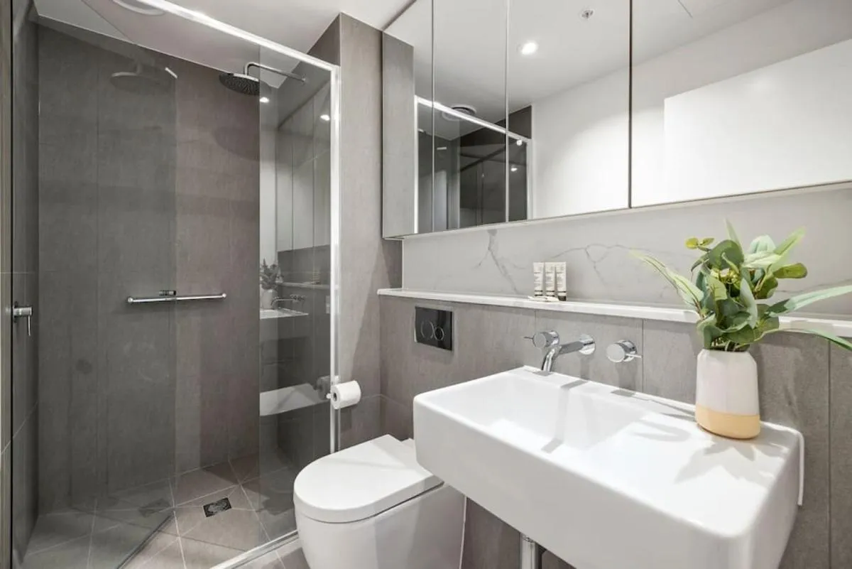 Image 2 of Stunning Stature Southbank 2bed