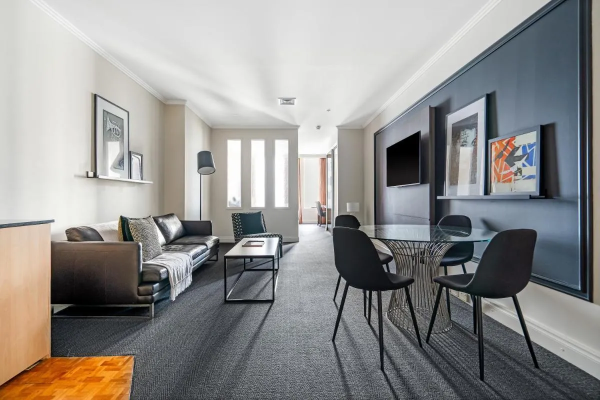 Image 4 of Style and Convenience on Little Bourke