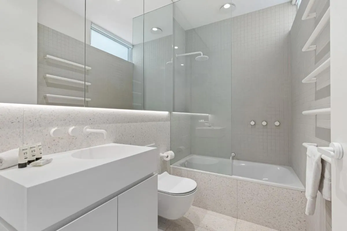 Image 2 of Stylish 2-bed Victorian Terrace in Carlton