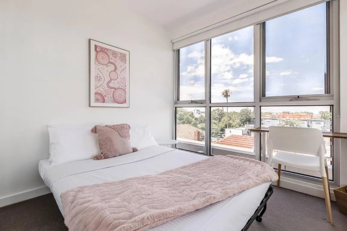 Image of ‘The Cherry Charm’ Homey Retreat near St Kilda Beach