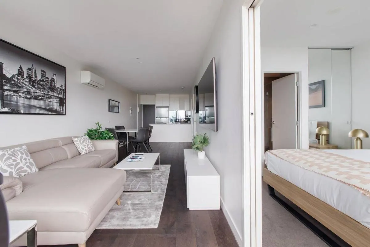 Image 1 of The Clarke – Sophisticated Southbank Living
