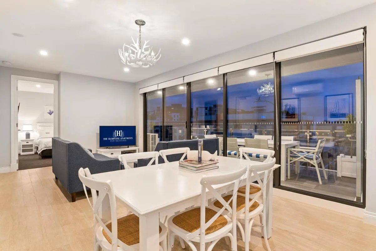 Image 2 of The Hamptons Apartments – Port Melbourne