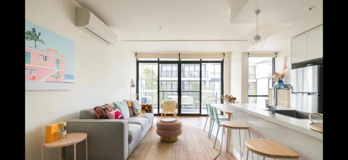 Image of The Pas.Coe – A Stylish 1 bedroom unit with free parking.