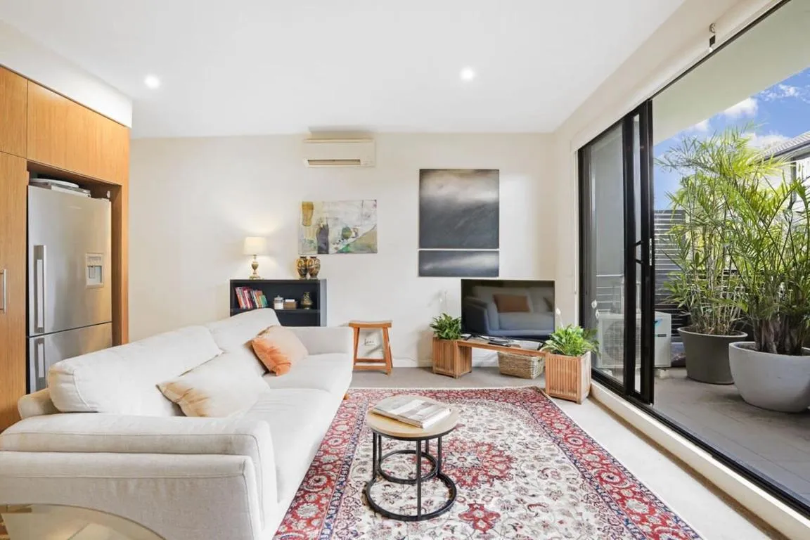 Image of The Richmond – Bright 1BR Oasis w parking