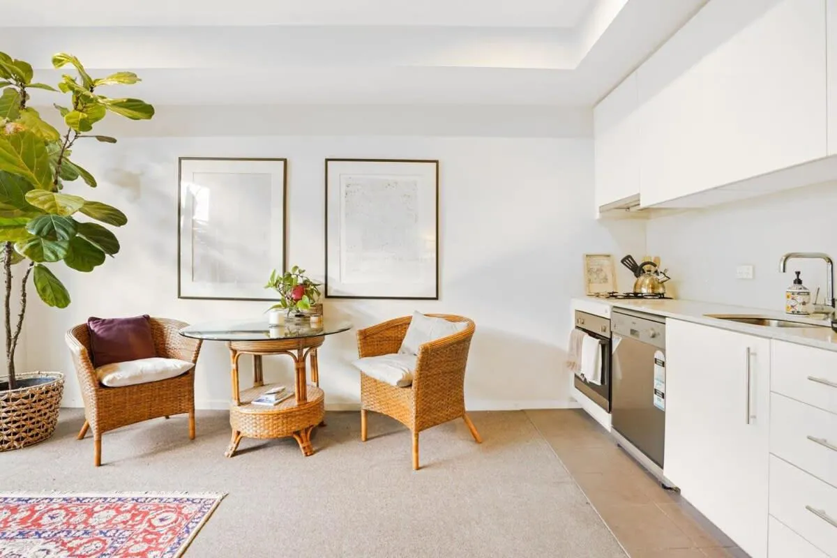 Image 6 of The Richmond – Bright 1BR Oasis w parking