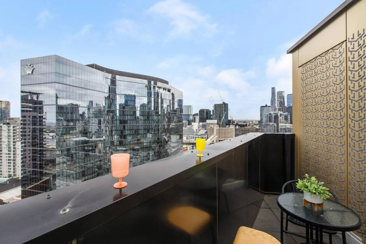 Image 5 of ‘The Summit’ Chic Sky-high Serenity near the CBD
