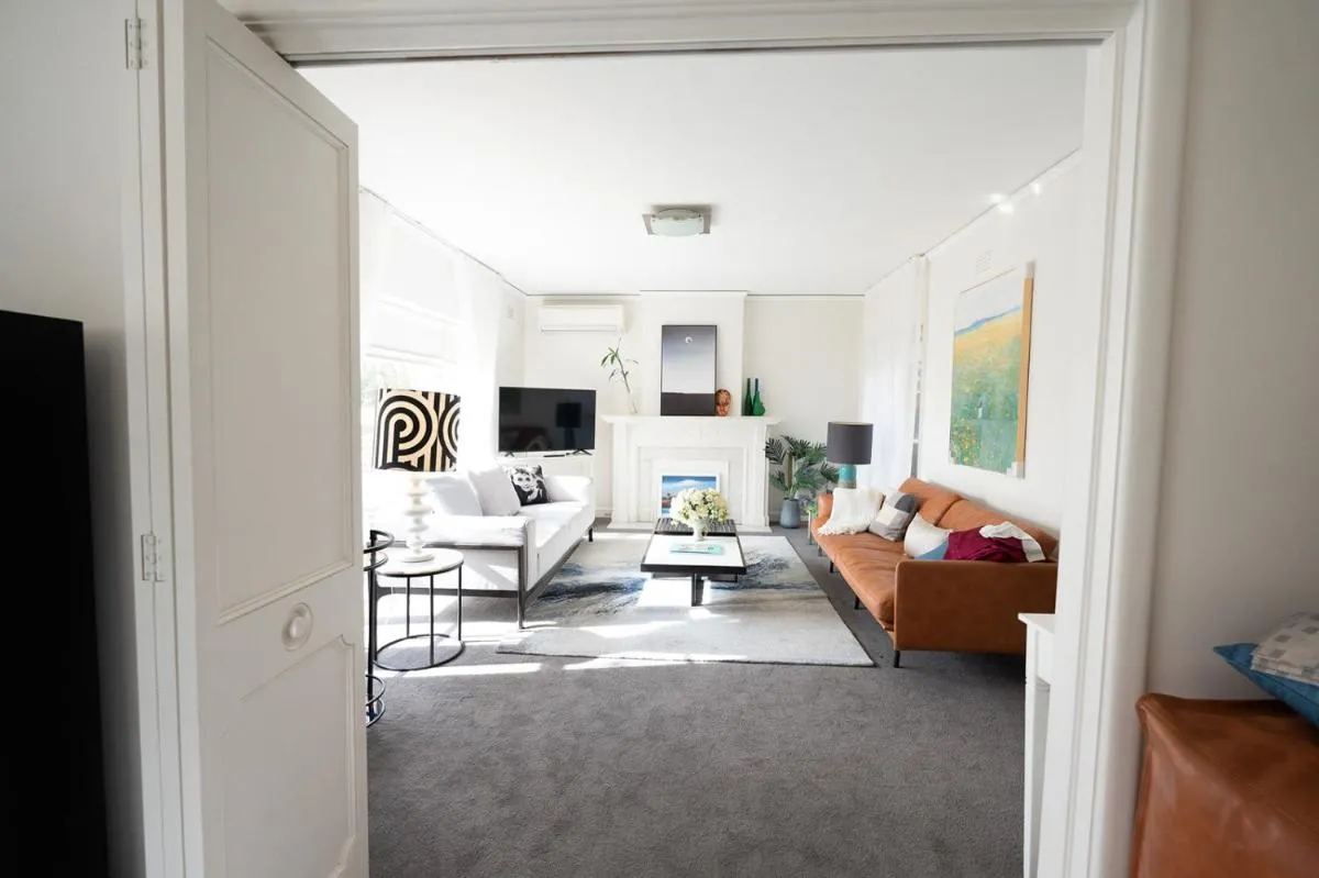 Image 1 of Toorak Executive Residence Corporate Luxury Living