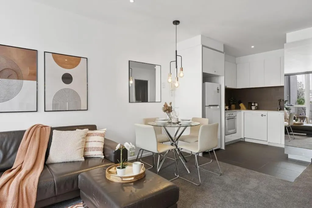 Image 3 of Ultimate Comfort Gem in St Kilda
