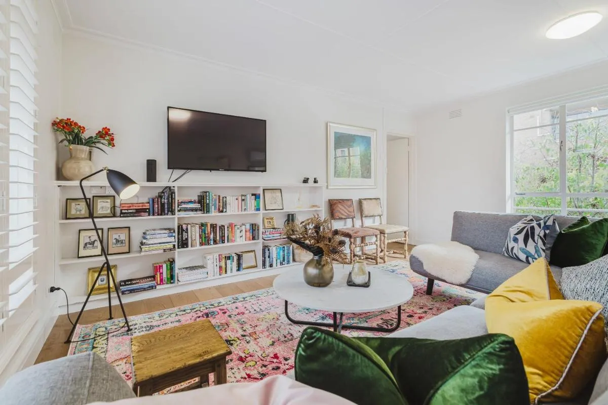 Image 3 of VAQUAY Sonnet In South Yarra