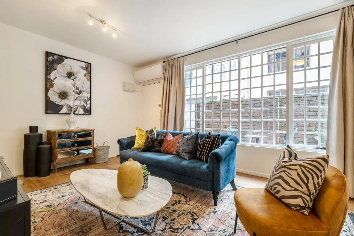 Image of VAQUAY Tudor In Melbourne CBD