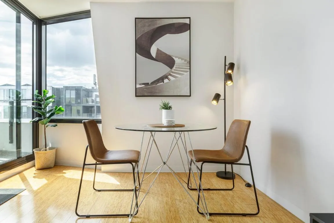 Image of VAQUAY Verge In Brunswick East