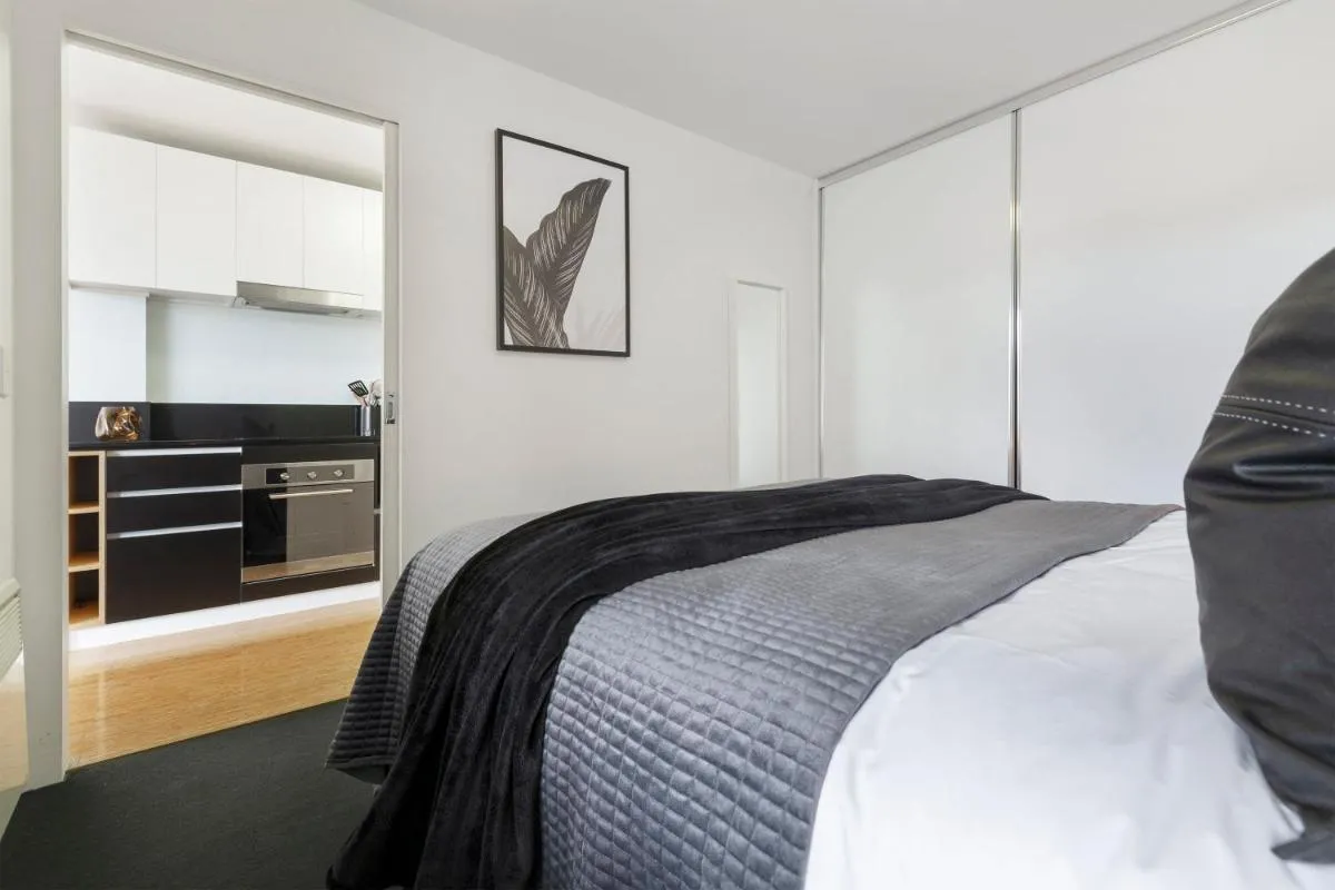 Image 6 of VAQUAY Verge In Brunswick East