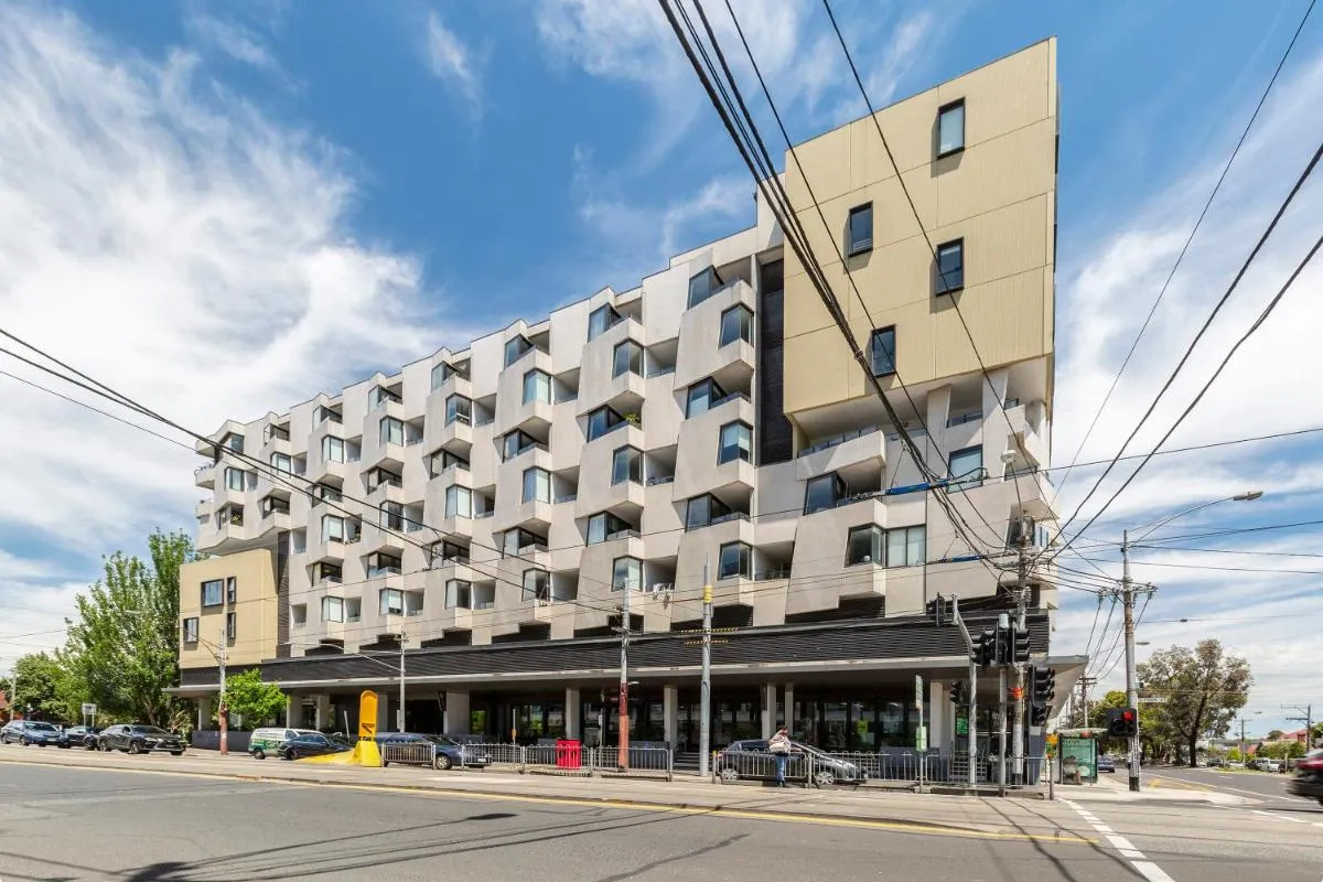 Image 5 of VAQUAY Verge In Brunswick East