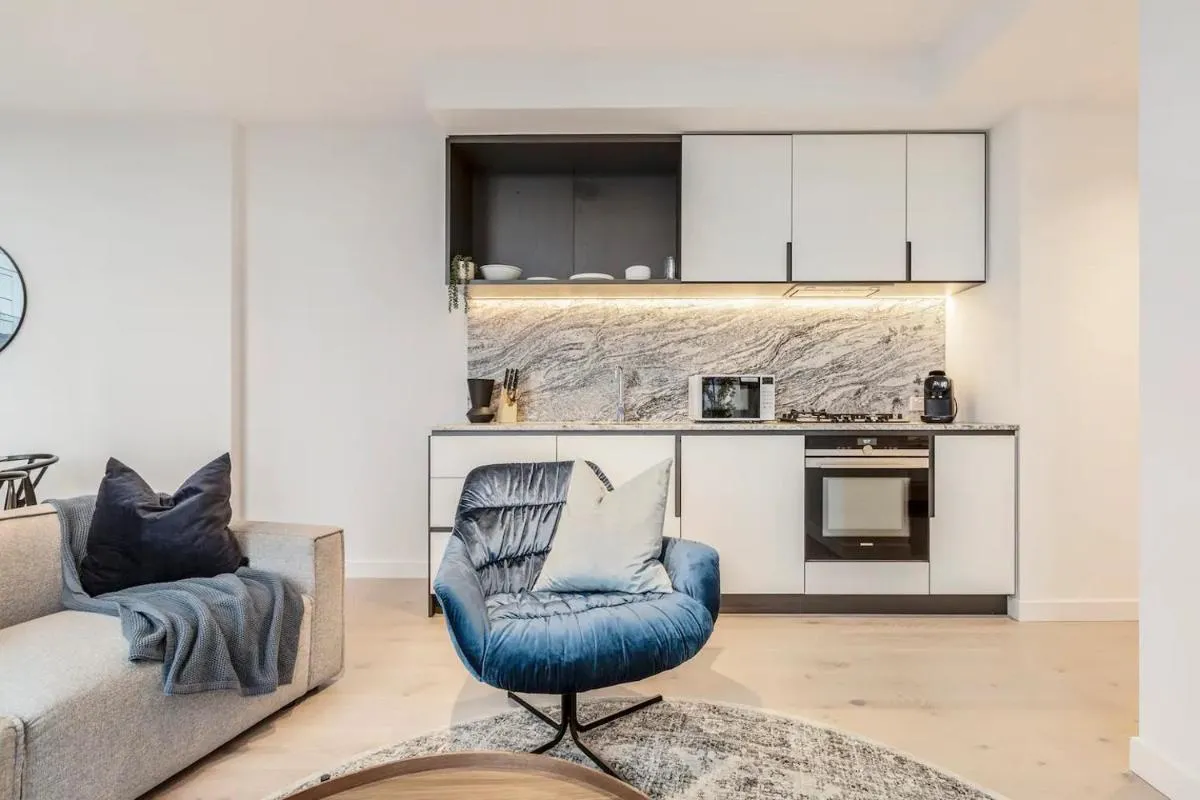 Image 4 of Vibrant & Lively Condo with Stunning City Views