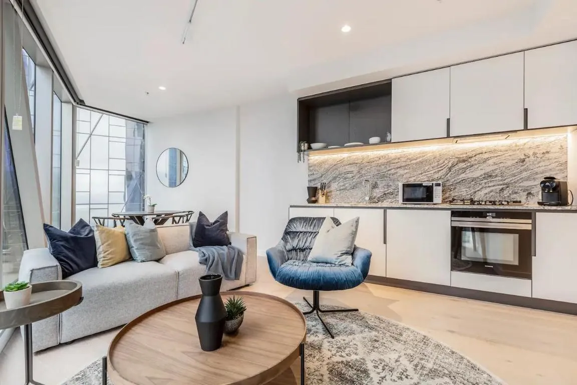 Image of Vibrant & Lively Condo with Stunning City Views