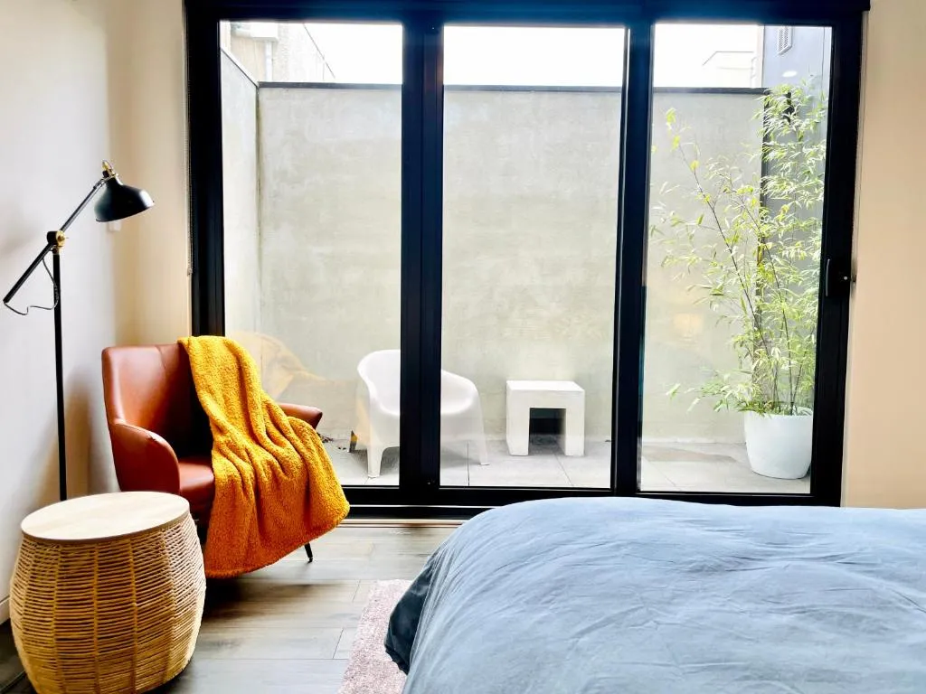 Image of Your home on Glover St Sth Melbourne (With Parking)
