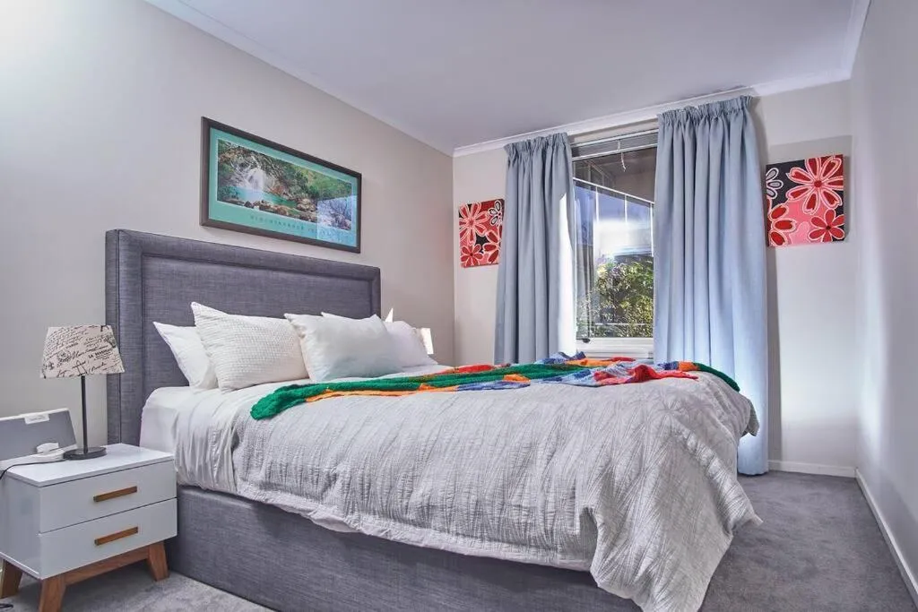 Image of 1BR eco apartment with tennis court and carpark