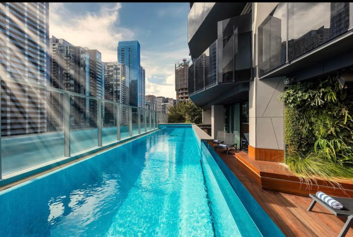 Image 3 of 2BR 2 BATH, Southbank, City View, Lvl 31