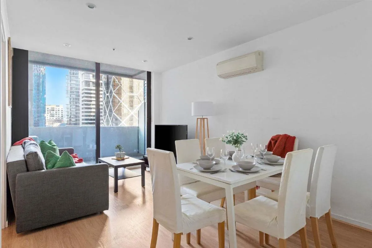 Image 4 of 2BR Apt Next to Melbourne Central with City Views