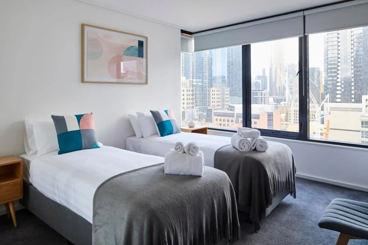 Image 1 of 2 Bdrm 2 Bthrm Apt With Parking in Central CBD