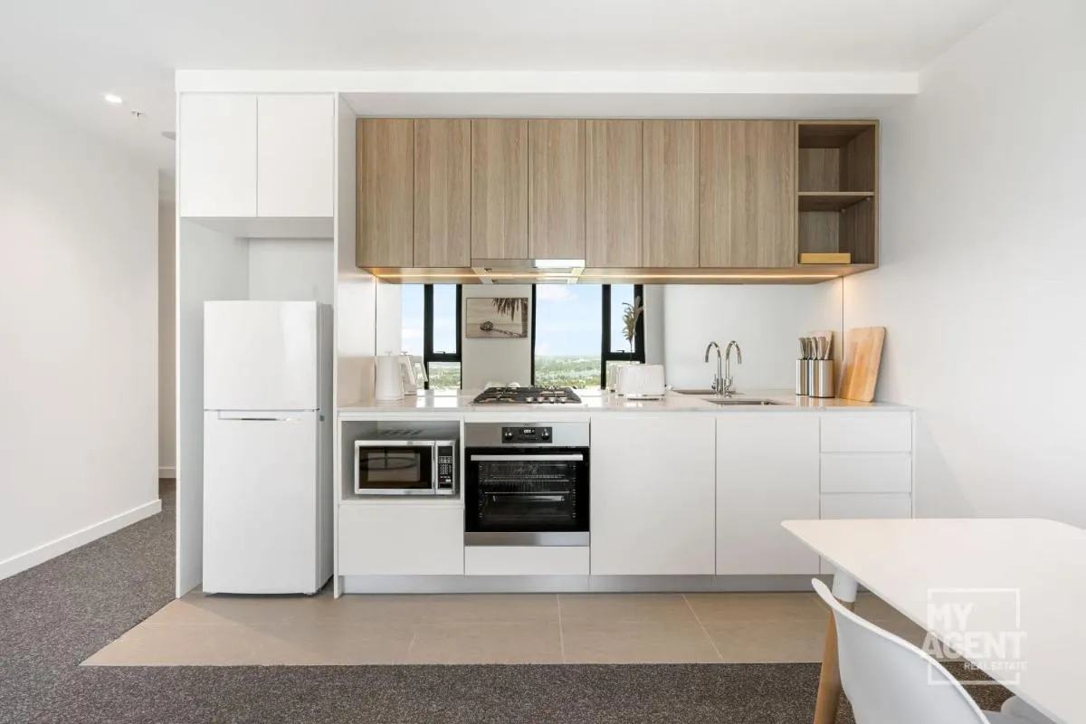 Image 4 of 2 Bedroom Apartment in Southbanks Stature Building