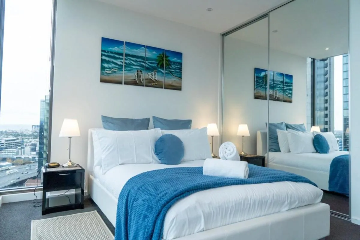 Image 2 of 2 Bedroom Apartment with City Views