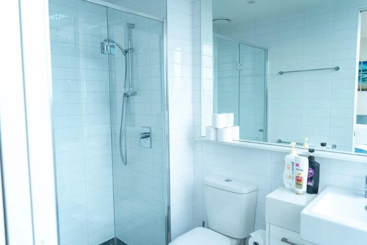 Image 5 of 2 Bedroom Apartment with City Views