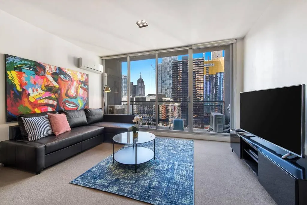 Image of 2Br 2Ba CBD Retreat-Best Location – 1 car space